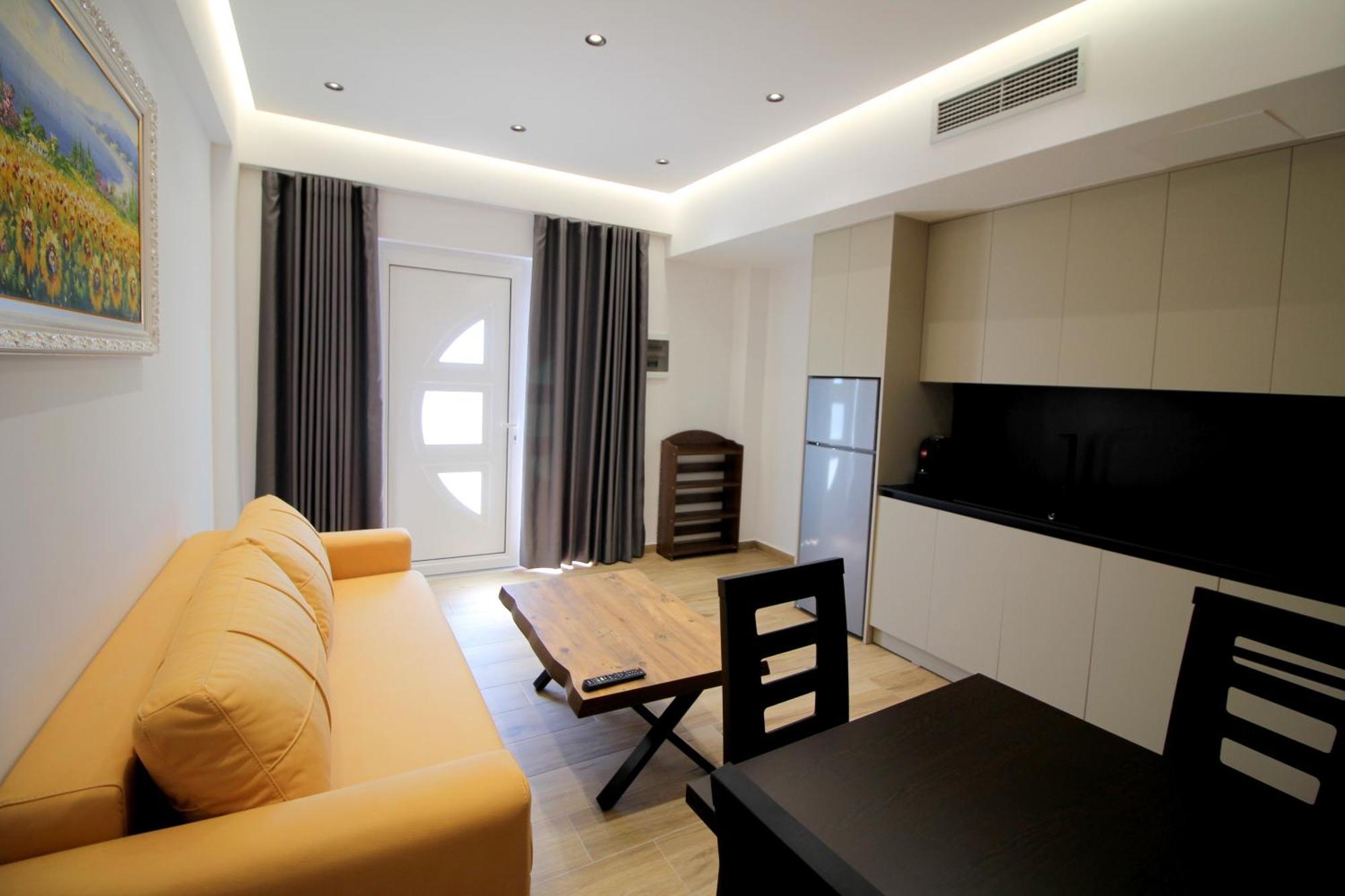 Alis Apartments Sarandë Exterior foto